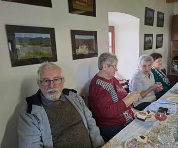 Aktuality / Október je mesiacom úcty k starším.  - foto