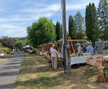 Aktuality / POZVÁNKA - foto