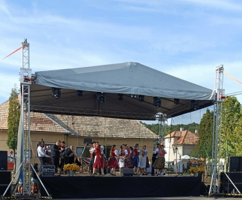 Aktuality / POZVÁNKA - foto