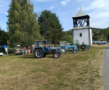 Aktuality / POZVÁNKA - foto